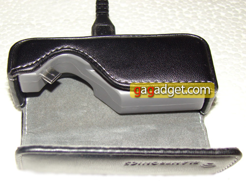Plantronics_Discovery_925_9.jpg