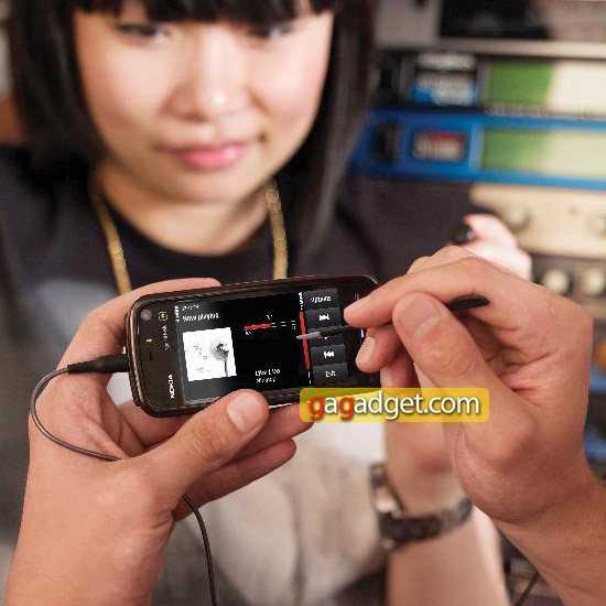 Nokia5800_6.jpg
