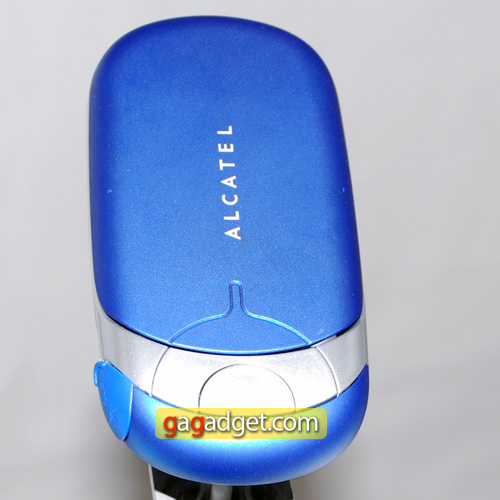 AlcatelOT320_01.jpg