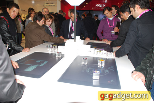 LG_Stand11.jpg