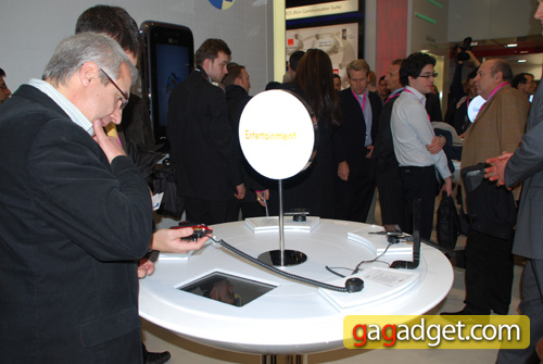 LG_Stand14.jpg