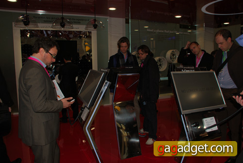 LG_Stand7.jpg