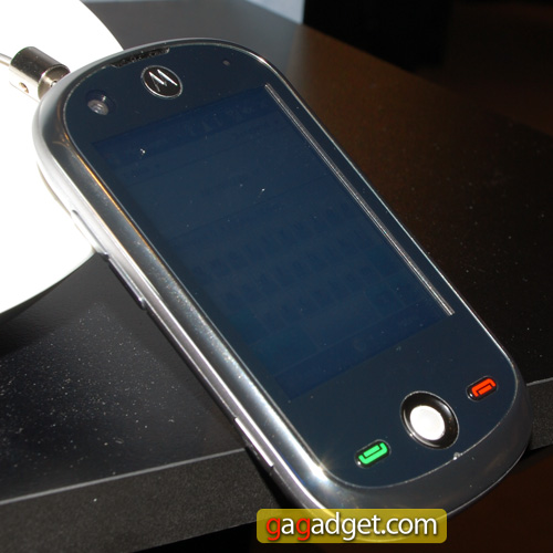 MotorolaMotoSurfA3100_02.jpg