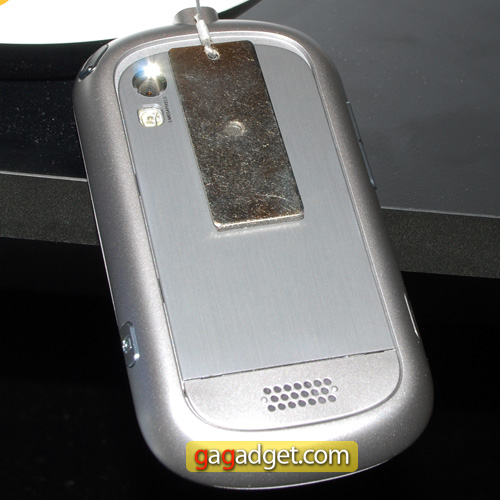 MotorolaMotoSurfA3100_04.jpg