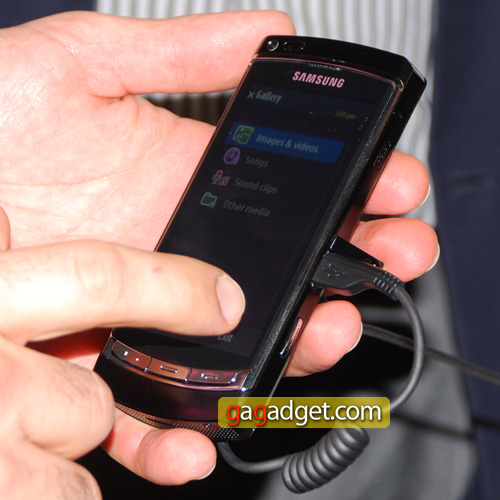 SamsungOmnia02.jpg