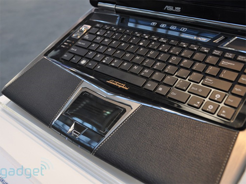 ASUS_LamborghiniVX5_04.jpg