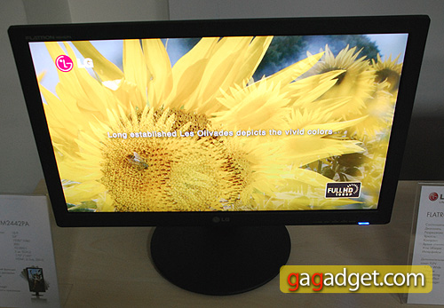 LG_M2442PA_1.jpg