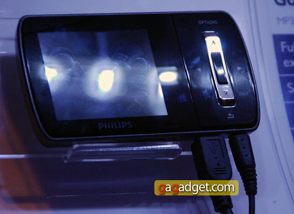 «Philips_IFA2009_05.jpg"