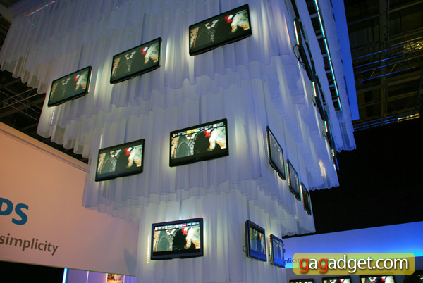 «Philips_IFA2009_12.jpg"