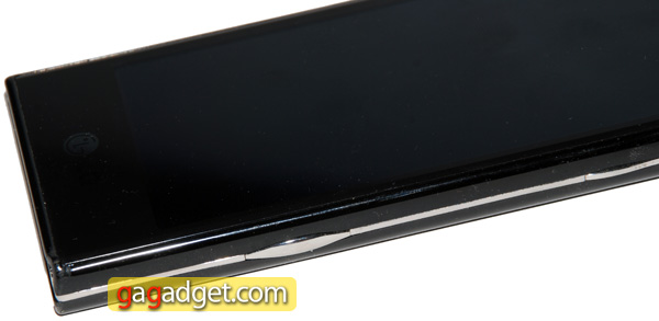 LG_BL40_02.jpg