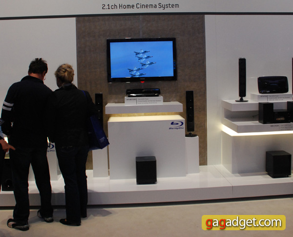 «Samsung_IFA2009_04.jpg"