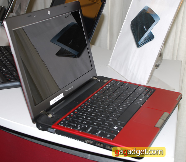 PB-Easynote-Butterfly-xs-03.jpg