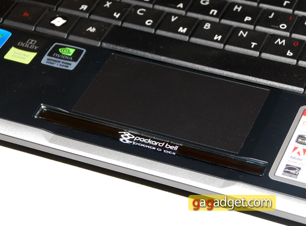 PB-Easynote-NJ65_04.jpg