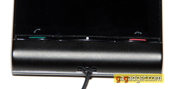  SonyEricssonSatio_07.jpg