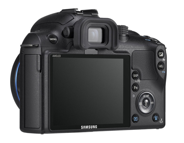 SamsungNX10_04.jpg