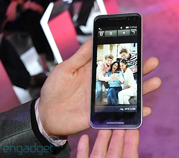 LG_CES2010_42.jpg