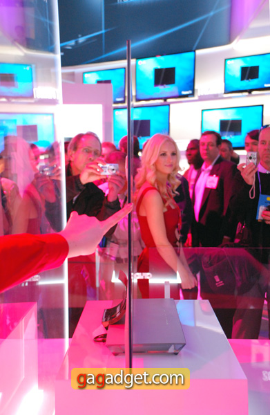LG_CES2010_54.jpg
