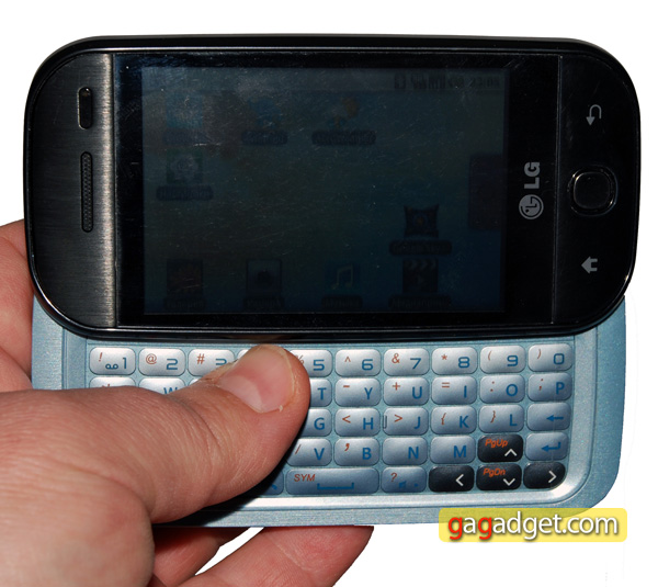 Пятирядное движение: обзор Android-телефона LG GW620 LG_GW620_00.jpg