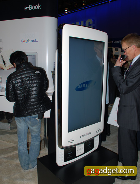SamsungCES2010_01.jpg