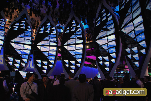 SamsungCES2010_09_0.jpg