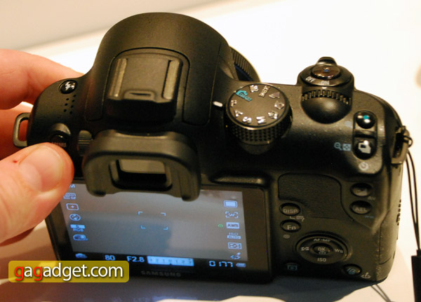 SamsungCES2010_112.jpg