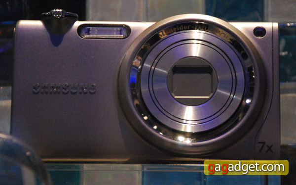 SamsungCES2010_117.jpg