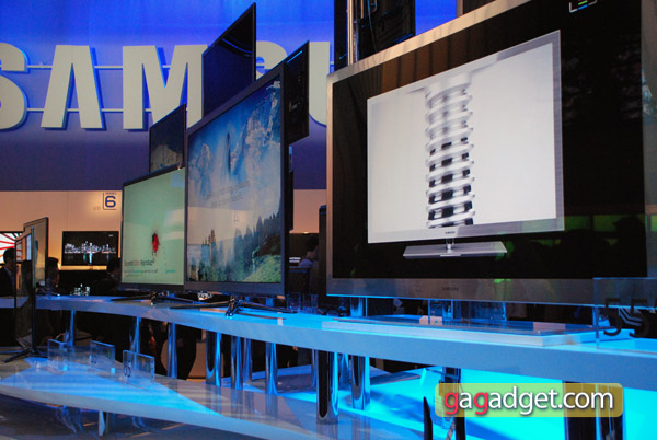 SamsungCES2010_11.jpg
