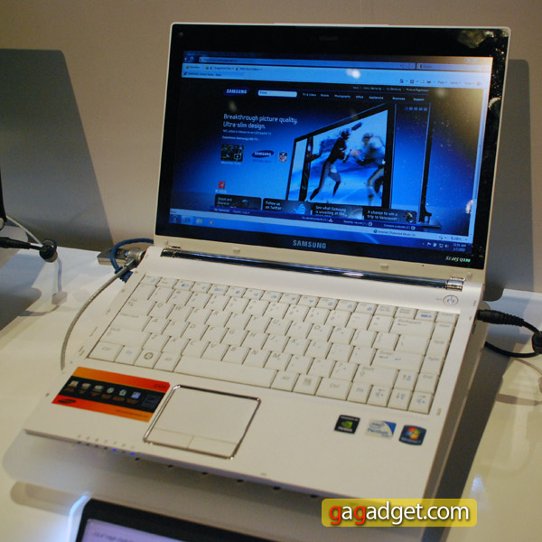 SamsungCES2010_45.jpg