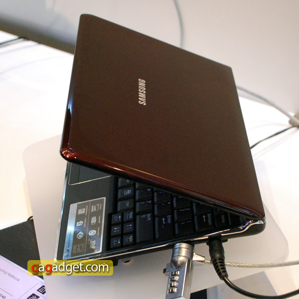 SamsungCES2010_61.jpg