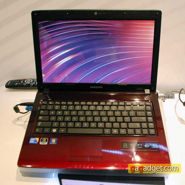 SamsungCES2010_80.jpg