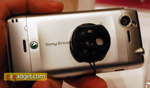 SonyCES2010_32.jpg