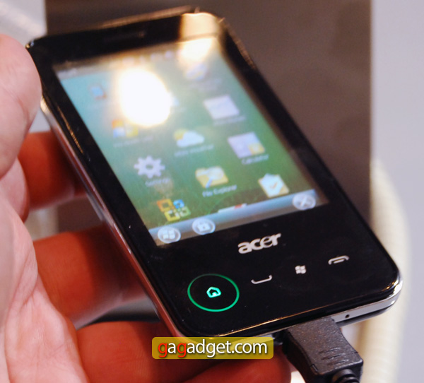 Acer_neoTouch-P400_06.jpg