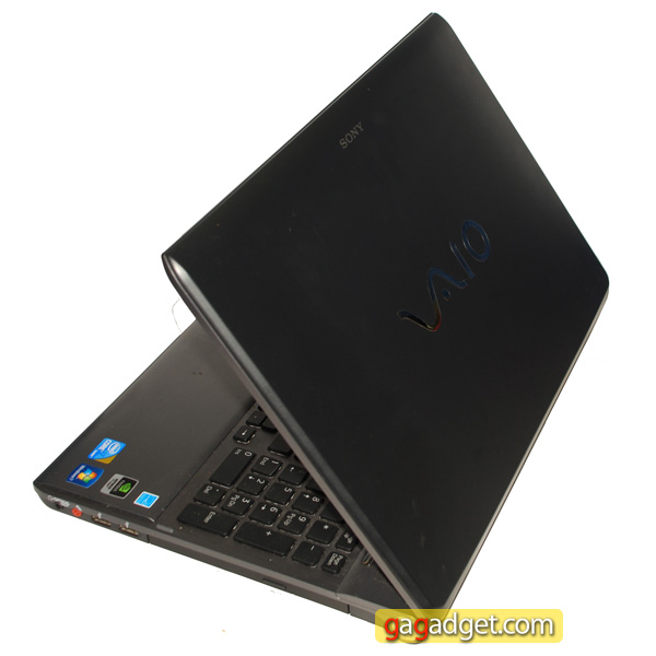 SonyVaioF_12.jpg