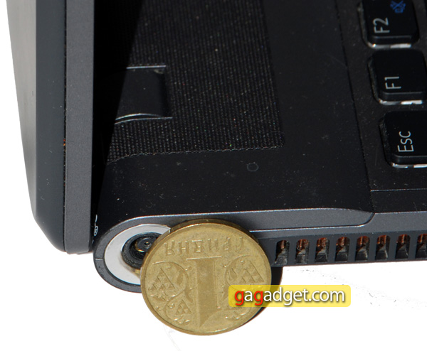 SonyVaioF_24.jpg