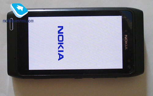 NokiaN8_02.jpg