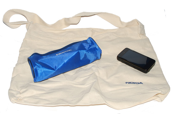 NokiaBag02.jpg