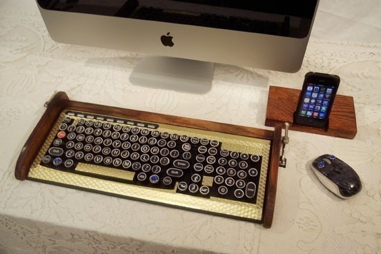 OakDockCharger04.jpg