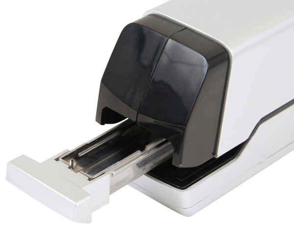 ThankoStaplerUSBHub05.jpg