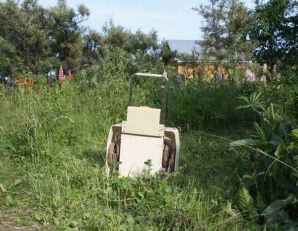WeirdSovietTransformer03.jpg