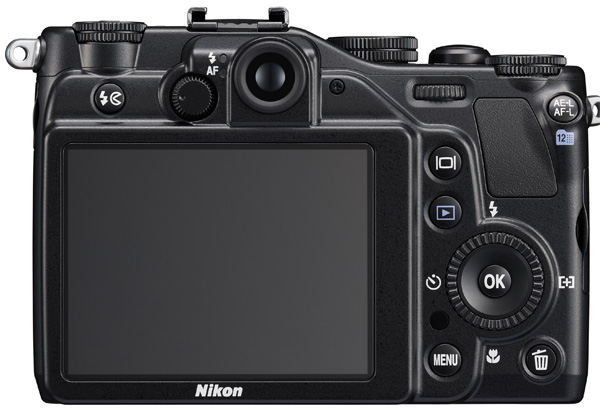 NikonCoolpixP7000_02.jpg