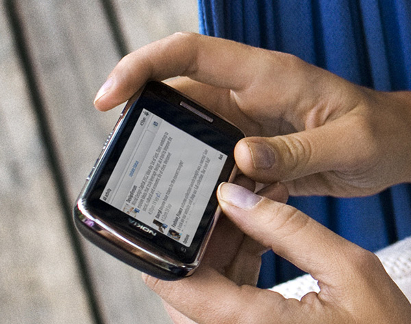 NokiaC6-01_09.jpg