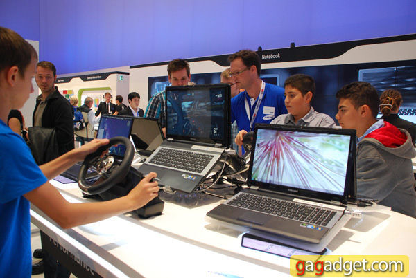 SamsungIFA2010_24.jpg