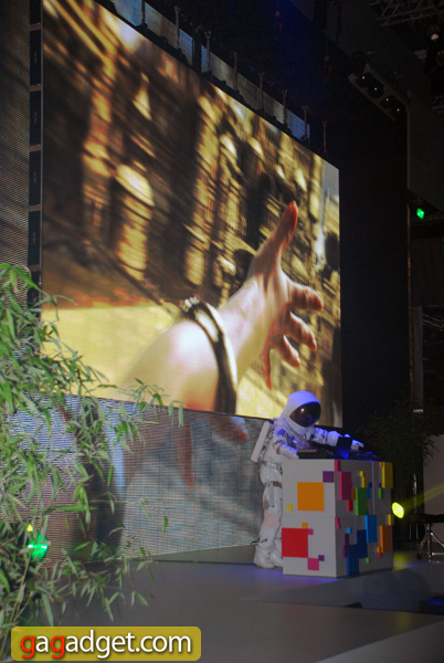 SonyIFA2010_01.jpg