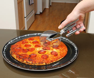 StarTrekEnterprisePizzaCutter04.jpg