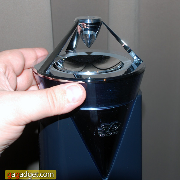 LG_IFA2010_19.jpg