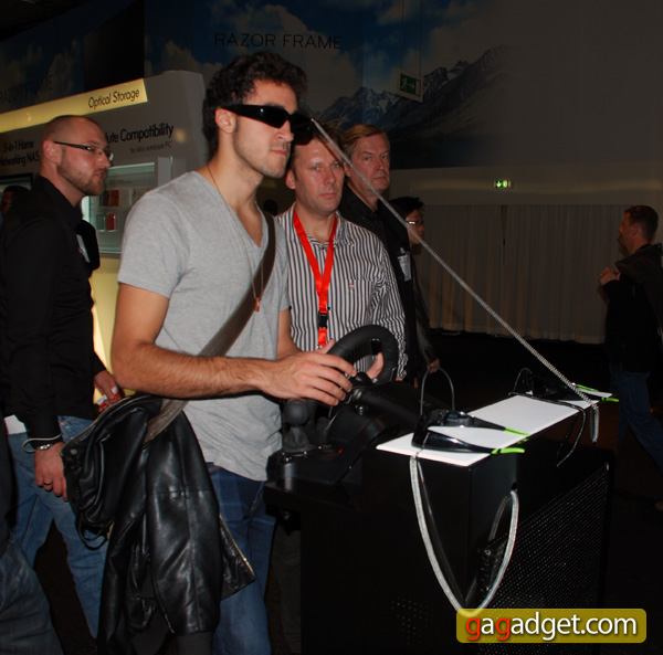 LG_IFA2010_39.jpg