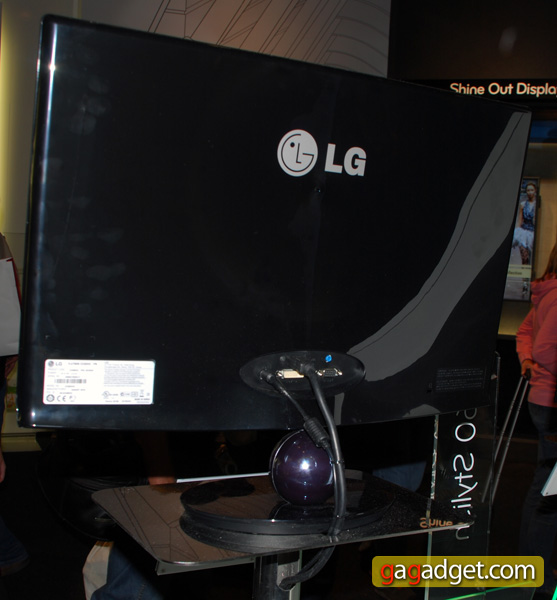 LG_IFA2010_43.jpg