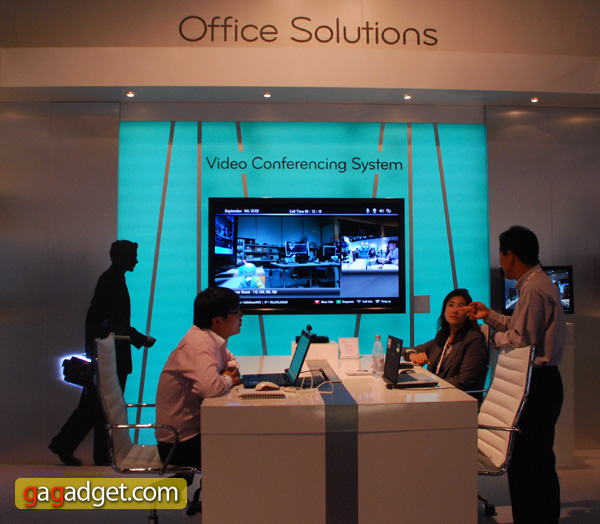 LG_IFA2010_52.jpg