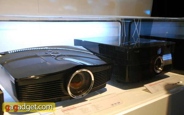 LG_IFA2010_55.jpg