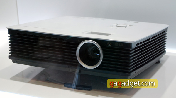 LG_IFA2010_58.jpg